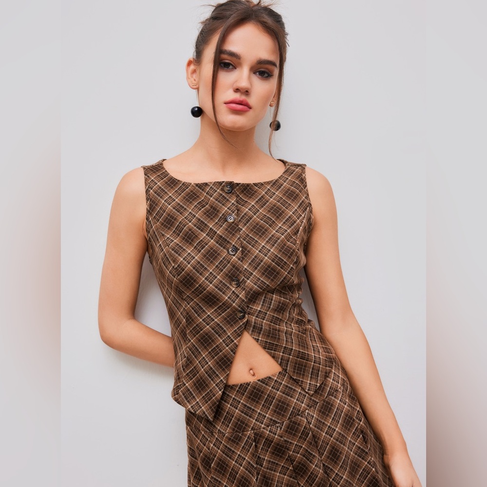 Cider Boat Neck Checkered Button-Up Tank